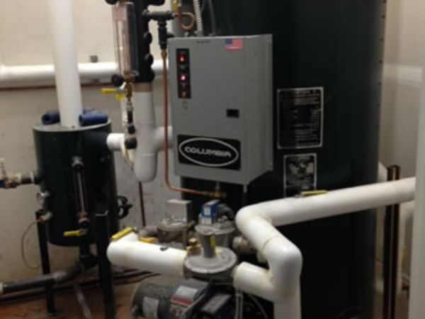 Fat Head’s Brewery boiler, Portland, Oregon.